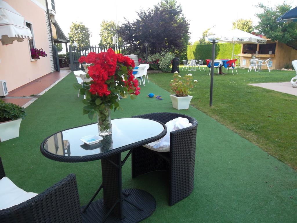 Hotel Fornaci Peschiera del Garda Extérieur photo